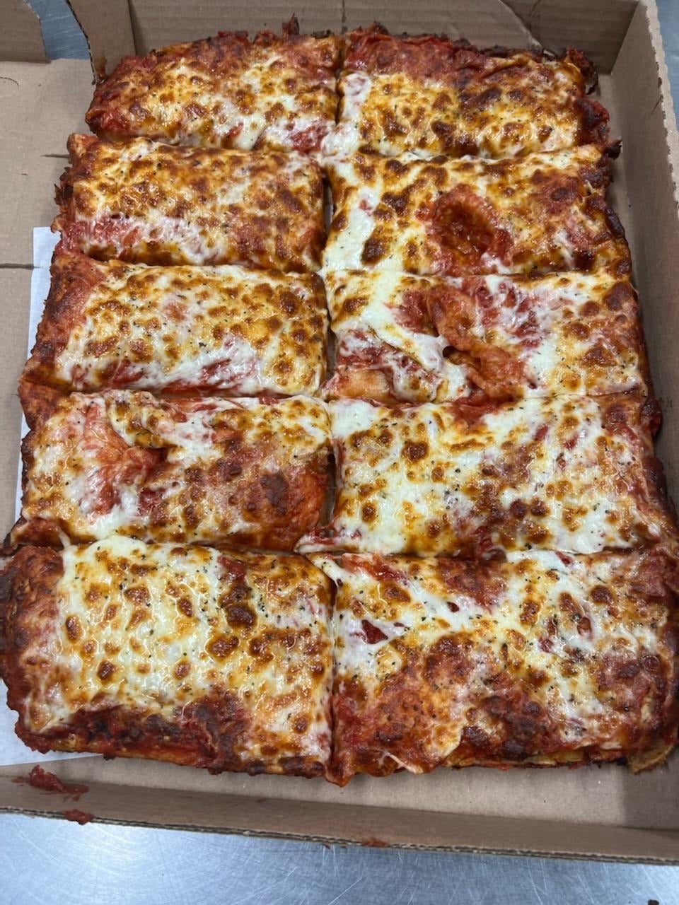 1/2 Sheet Pizza | One Pie Pizza Co.